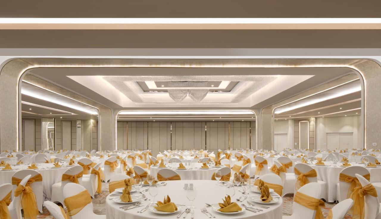 Mercure Jakarta Batavia Exterior photo