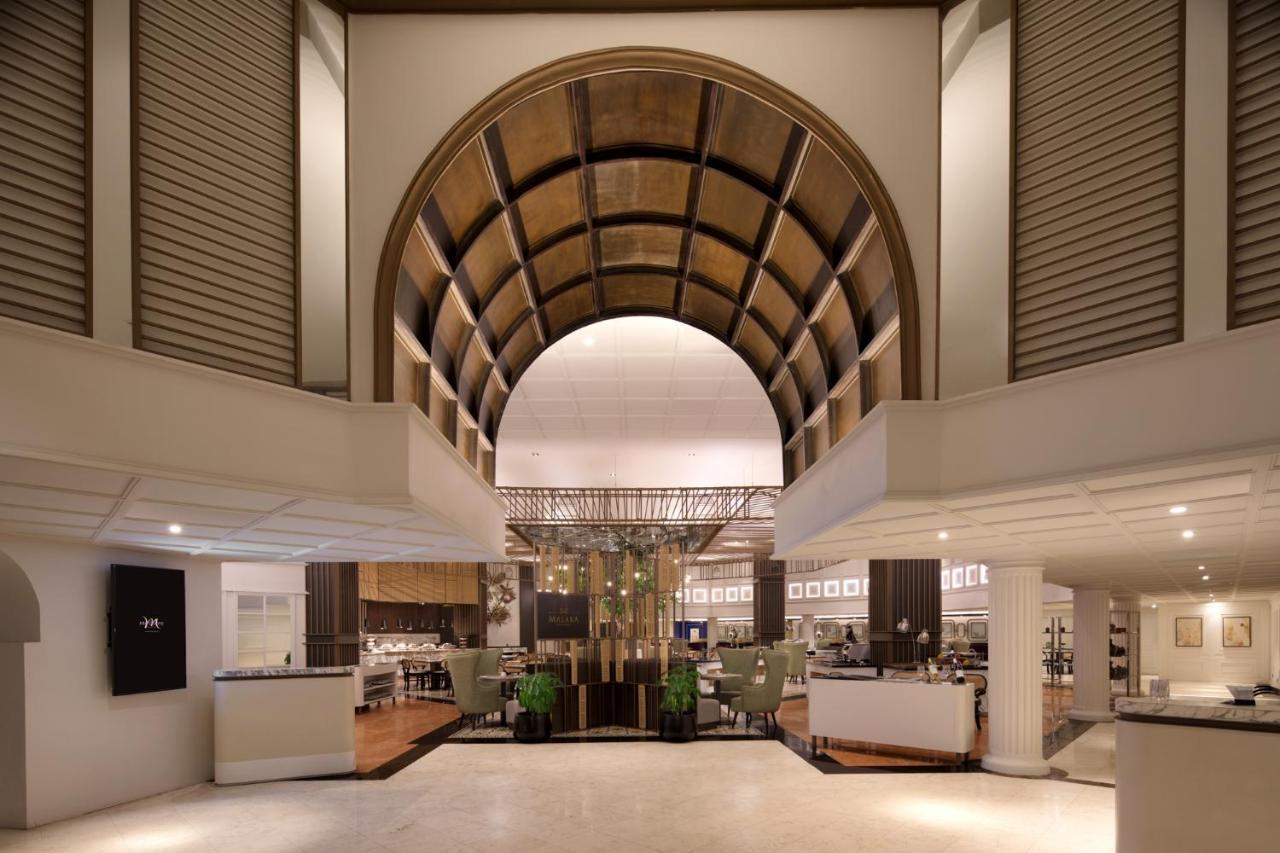 Mercure Jakarta Batavia Exterior photo