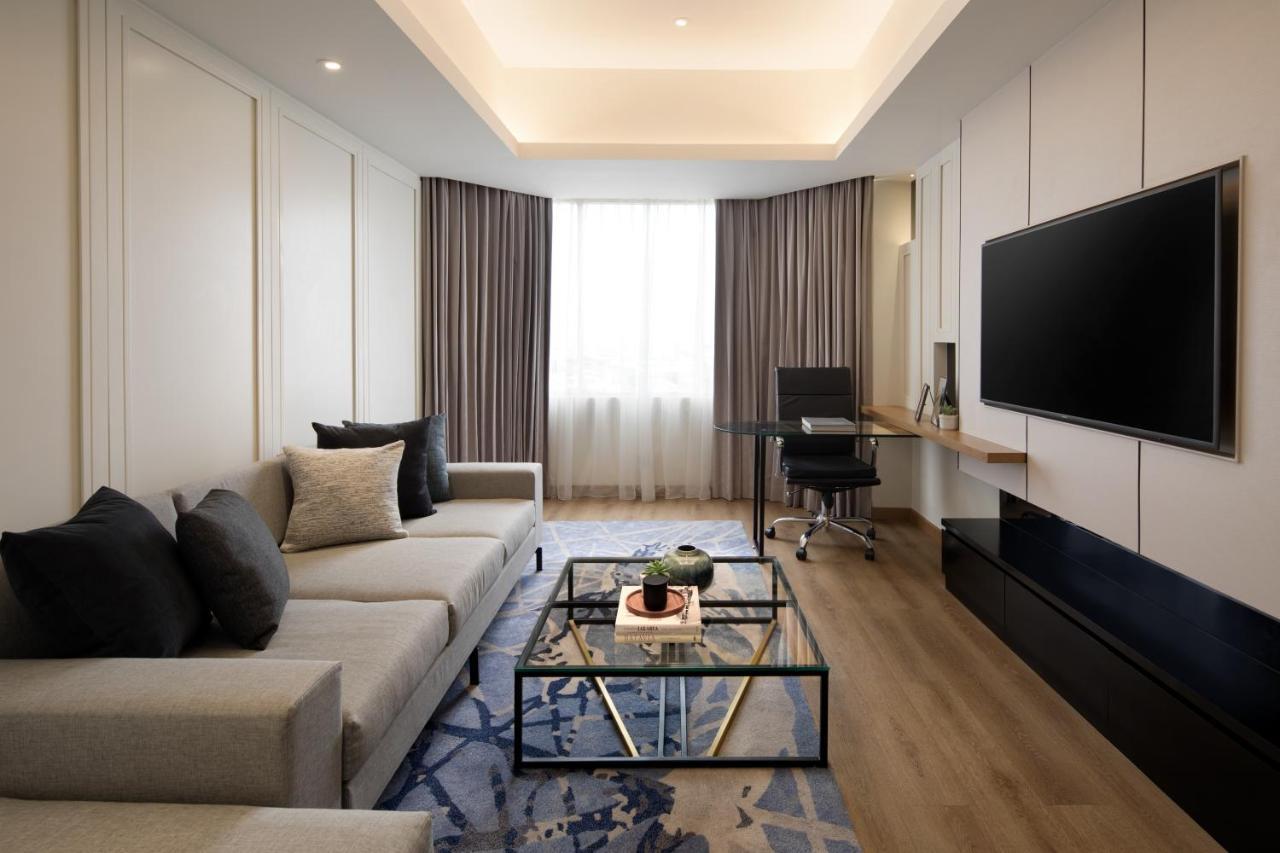 Mercure Jakarta Batavia Exterior photo