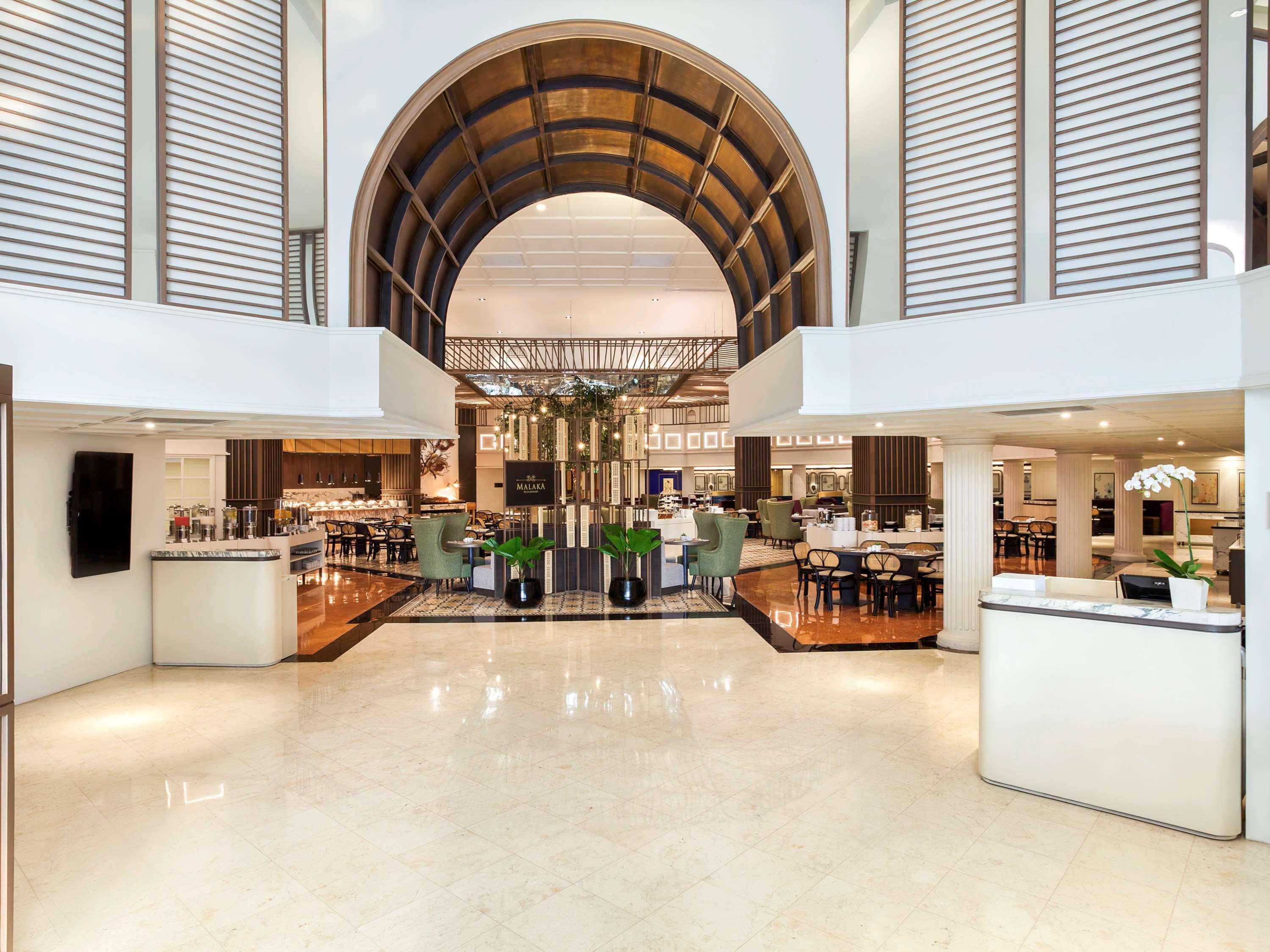 Mercure Jakarta Batavia Exterior photo