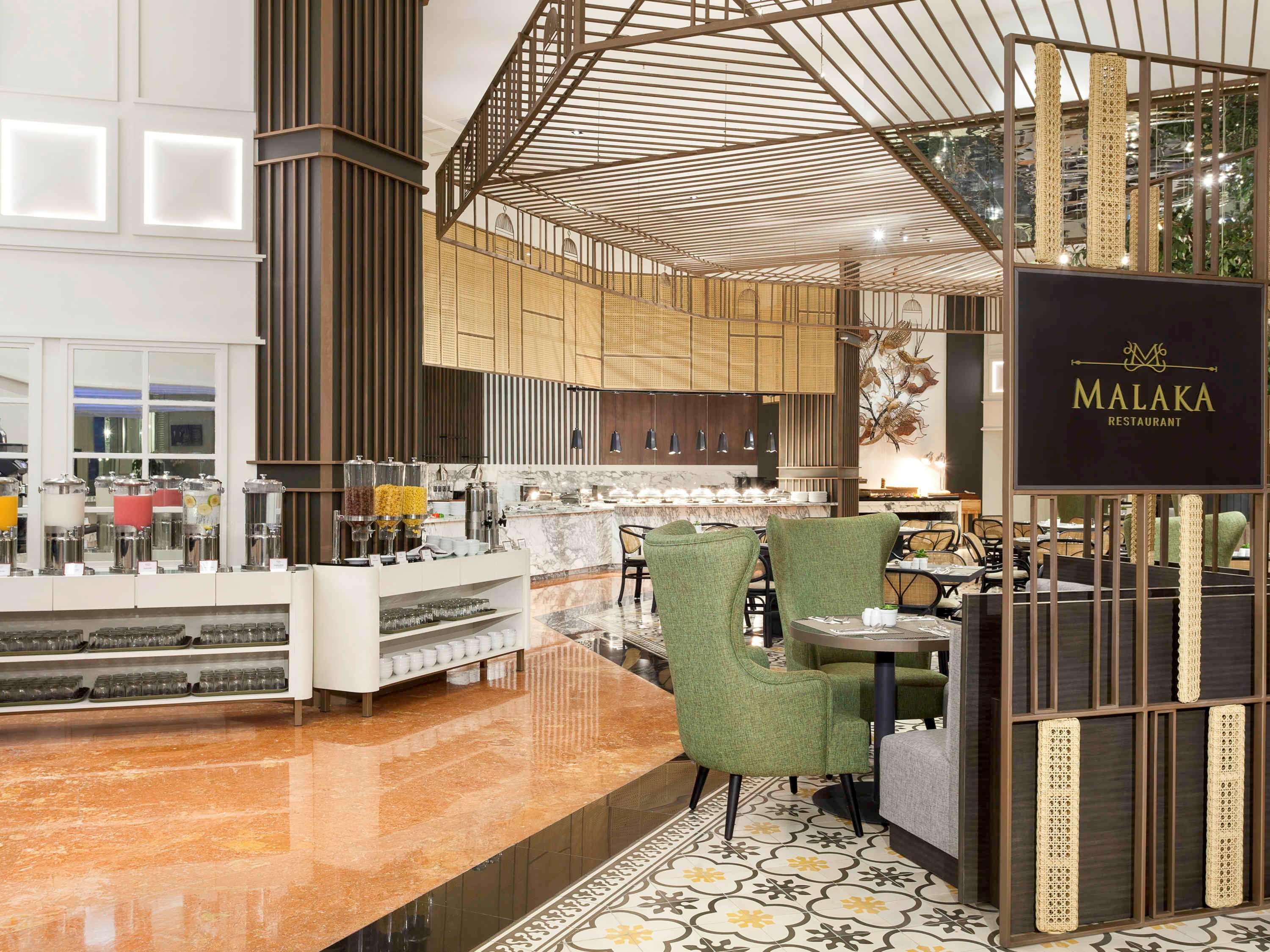 Mercure Jakarta Batavia Exterior photo