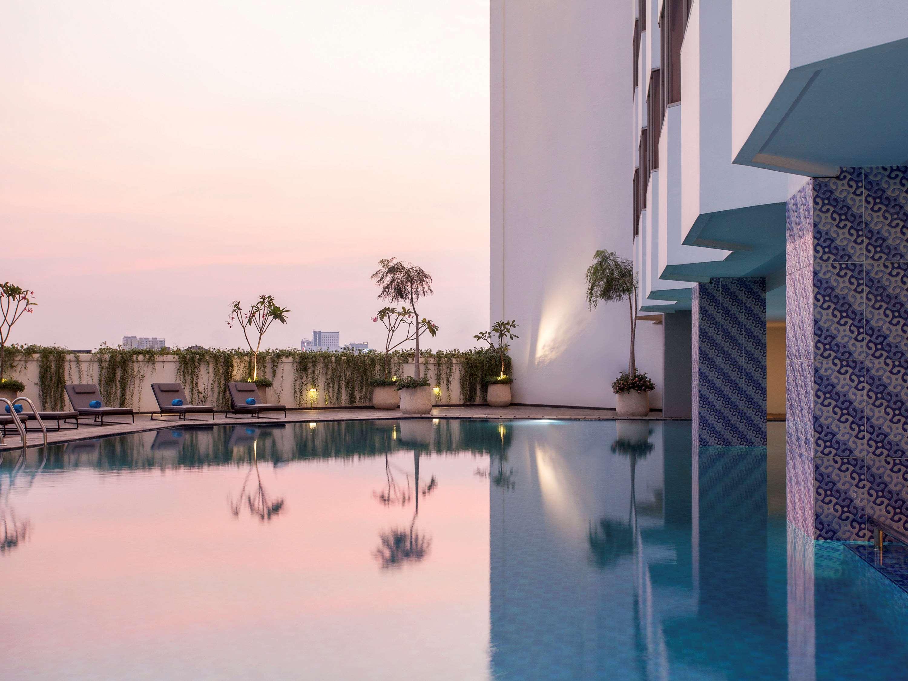 Mercure Jakarta Batavia Exterior photo