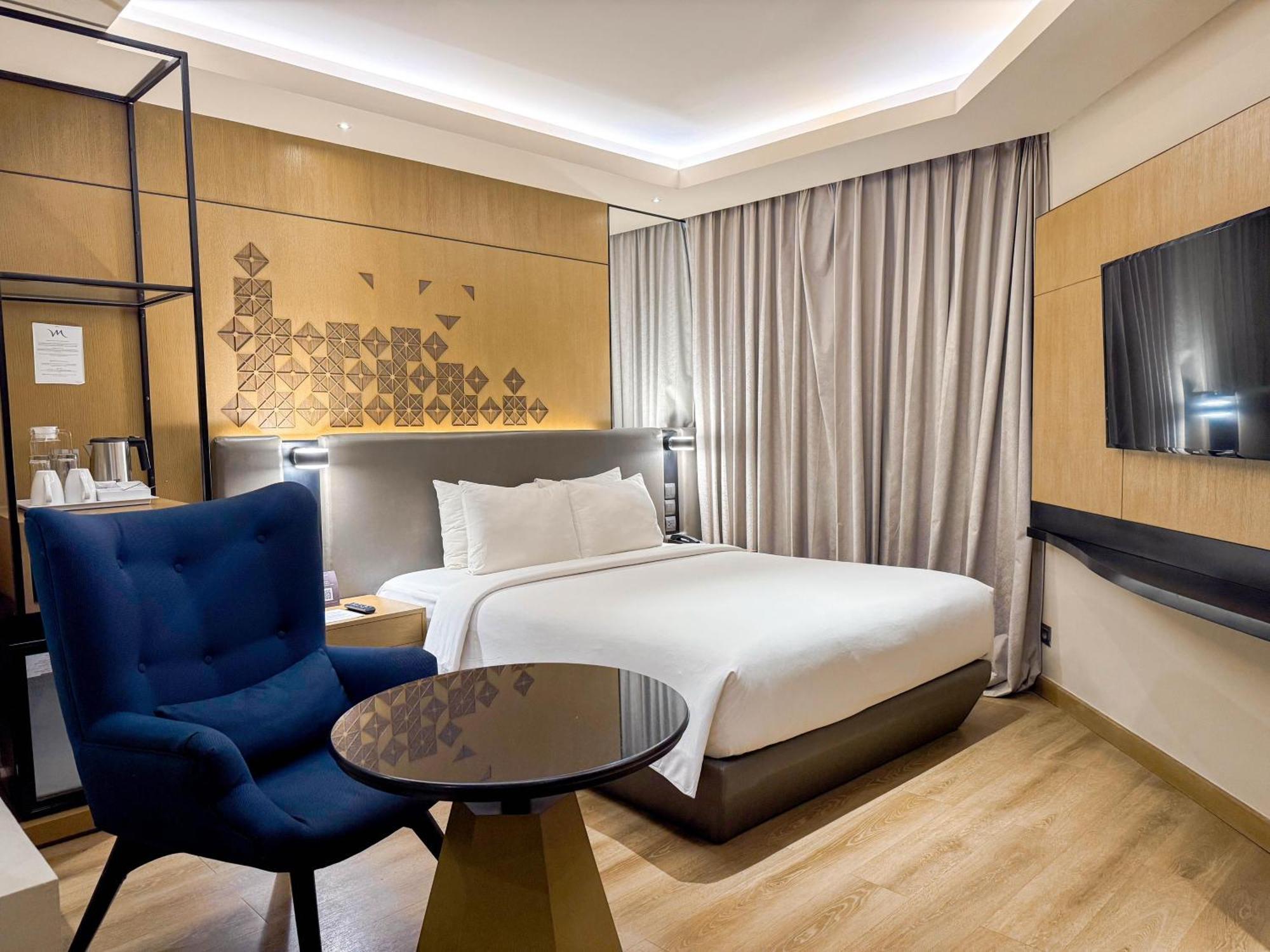 Mercure Jakarta Batavia Exterior photo